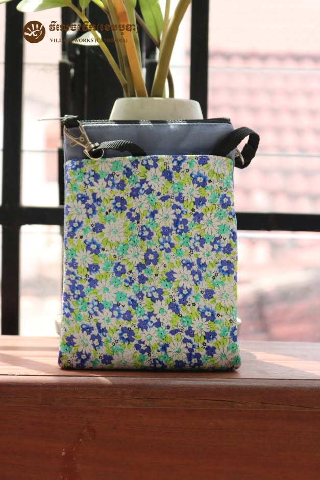 Phone Holder - Image 6