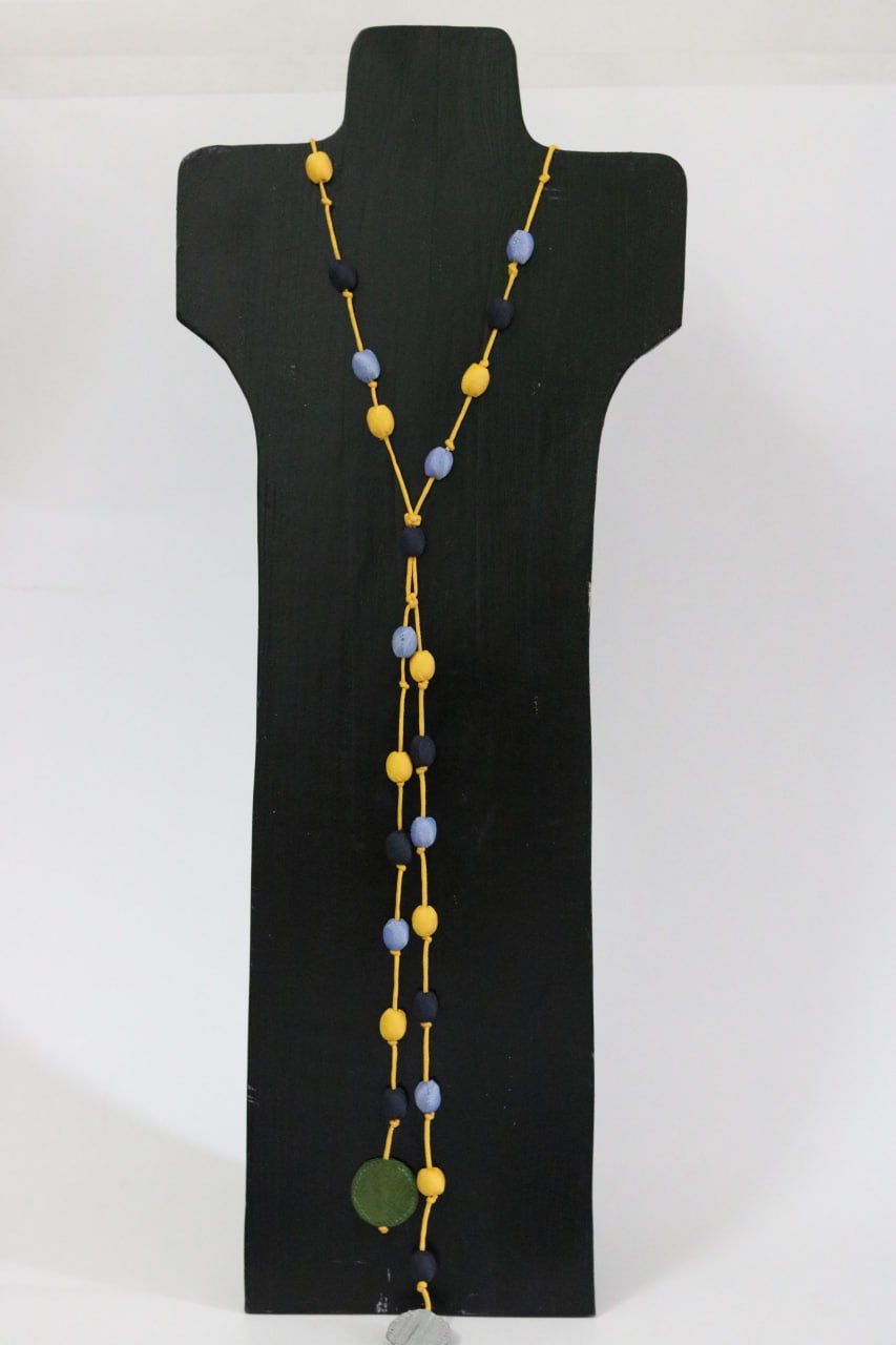 Silk beads 1 layer Necklace - Image 6