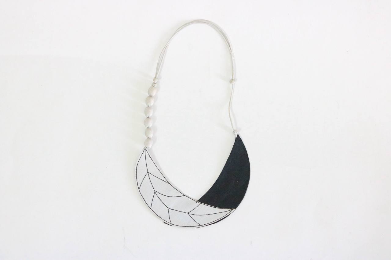 Silk Necklace Bandle - Image 3