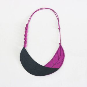 Silk Necklace black purple mixed with black