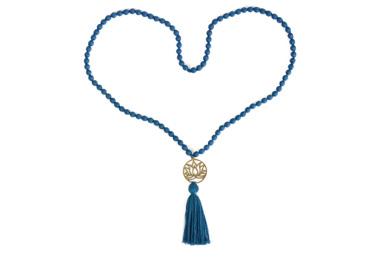 Silk Necklace Bandle